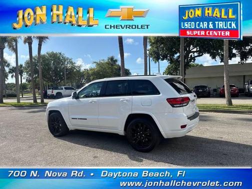 2021 Jeep Grand Cherokee Laredo