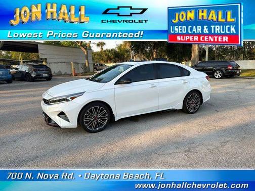 Snow White Pearl 2024 Kia Forte GT