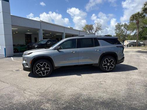 Sterling Gray Metallic 2026 Chevrolet Traverse High Country
