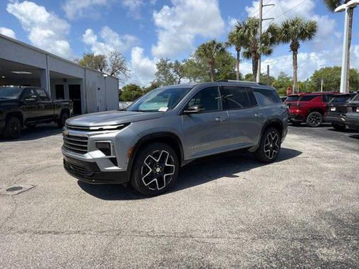 Sterling Gray Metallic 2026 Chevrolet Traverse High Country