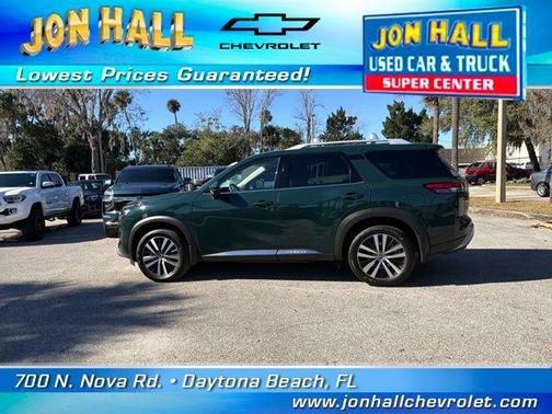 2025 Nissan Pathfinder Platinum FWD