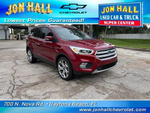 RUBY RED METALLIC TINTED CC 2018 Ford Escape Titanium