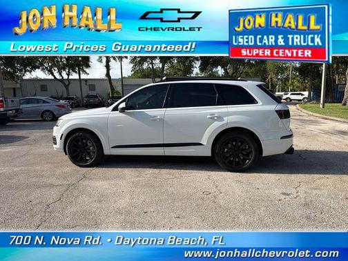Tofana White Crystal Effect 2017 Audi Q7 3.0T Prestige