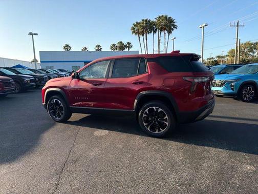 Radiant Red Tintcoat 2026 Chevrolet Equinox 1LT