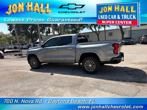 Sterling Gray Metallic 2024 Chevrolet Colorado LT