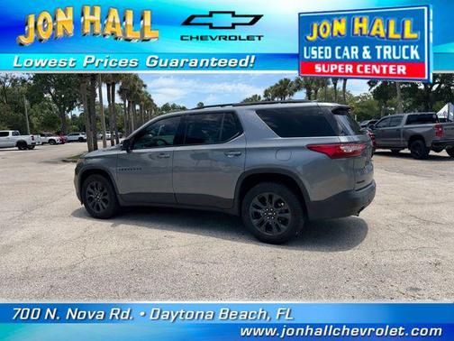 Satin Steel Metallic 2021 Chevrolet Traverse RS