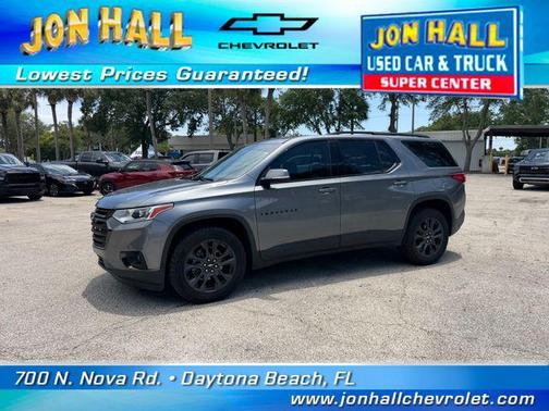 Satin Steel Metallic 2021 Chevrolet Traverse RS