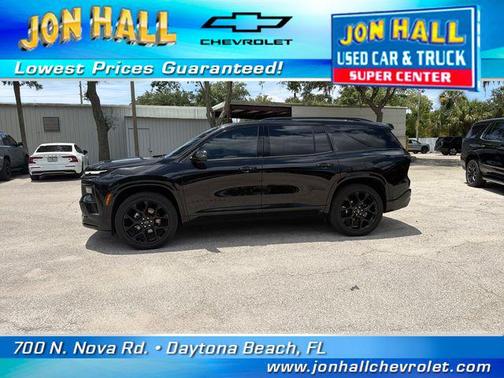 Black Metallic 2025 Chevrolet Traverse RS