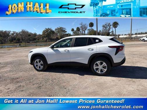 2026 Chevrolet Trax LS