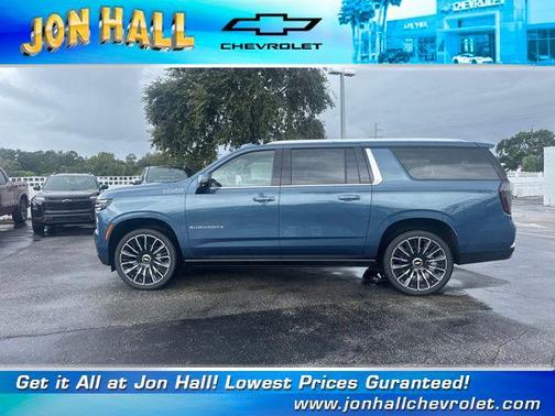 2025 Chevrolet Suburban 4WD High Country
