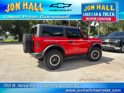 RACE RED 2023 Ford Bronco Black Diamond
