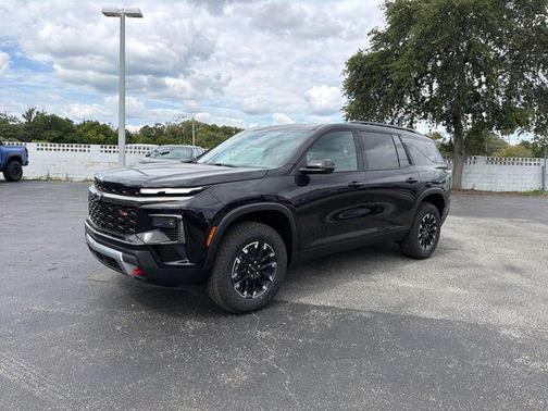 Mosaic Black Metallic 2026 Chevrolet Traverse AWD Z71