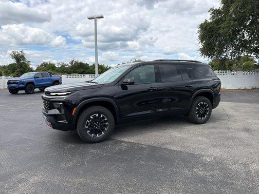 Mosaic Black Metallic 2026 Chevrolet Traverse AWD Z71