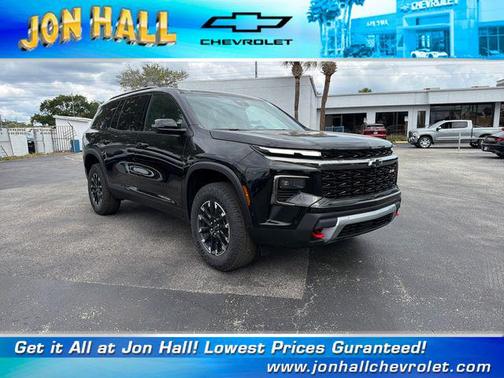 Mosaic Black Metallic 2026 Chevrolet Traverse AWD Z71