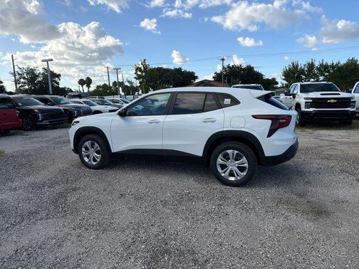 Summit White 2026 Chevrolet Trax LS