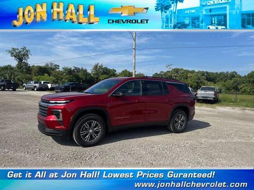 2025 Chevrolet Traverse LT