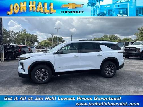 2025 Chevrolet Traverse LT