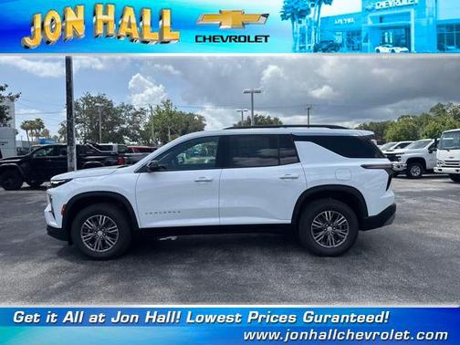 2025 Chevrolet Traverse LT