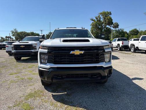 Summit White 2026 Chevrolet Silverado 3500 Crew Cab, Standard Bed, WT, 4WD
