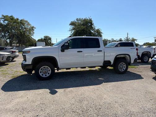 Summit White 2026 Chevrolet Silverado 3500 Crew Cab, Standard Bed, WT, 4WD