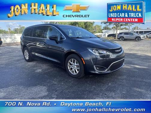 2020 Chrysler Pacifica Touring
