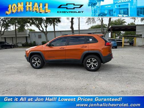 Mango Tango Pearlcoat 2015 Jeep Cherokee Trailhawk