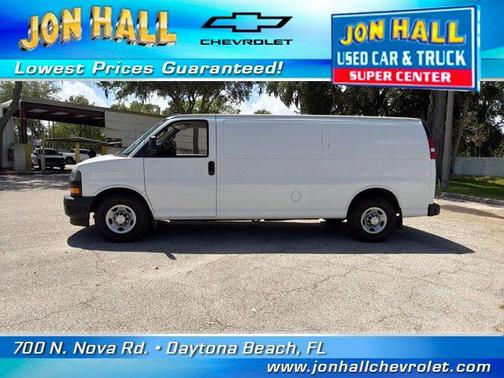 Summit White 2019 Chevrolet Express 3500 Work Van