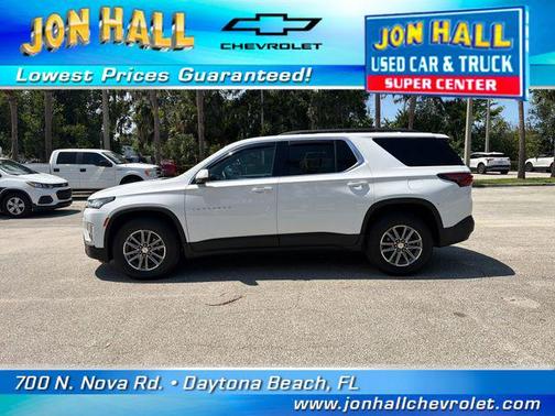 Summit White 2023 Chevrolet Traverse LT Cloth