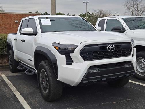 2024 Toyota Tacoma TRD Off Road