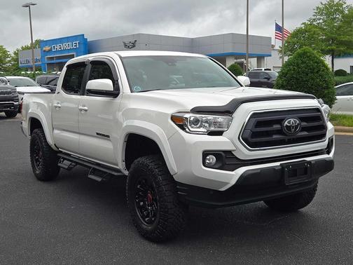 Super White 2021 Toyota Tacoma SR5