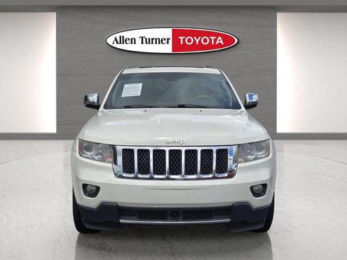 Stone White Clearcoat 2012 Jeep Grand Cherokee Overland