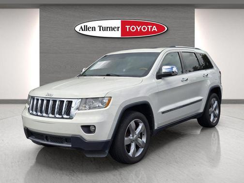 Stone White Clearcoat 2012 Jeep Grand Cherokee Overland