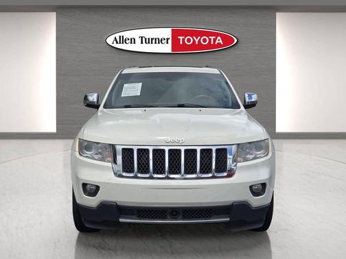 Stone White Clearcoat 2012 Jeep Grand Cherokee Overland