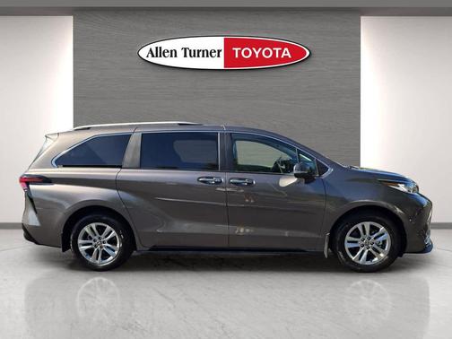 Predawn Gray Mica 2024 Toyota Sienna Limited