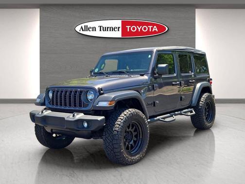 Granite Crystal Metallic Clearcoat 2025 Jeep Wrangler Sport