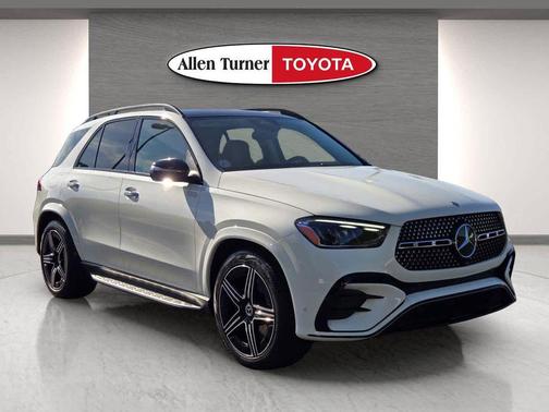 White 2026 Mercedes-Benz GLE 450 4MATIC