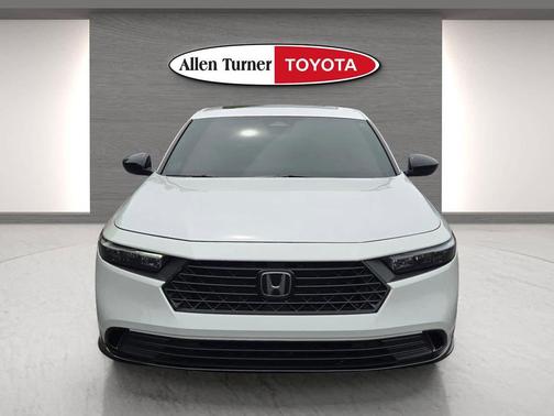 Platinum White Pearl 2023 Honda Accord Hybrid Sport-L