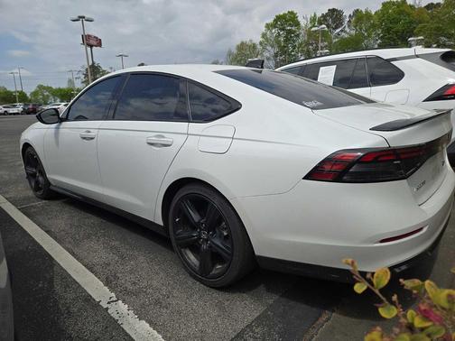 2023 Honda Accord Hybrid Sport-L