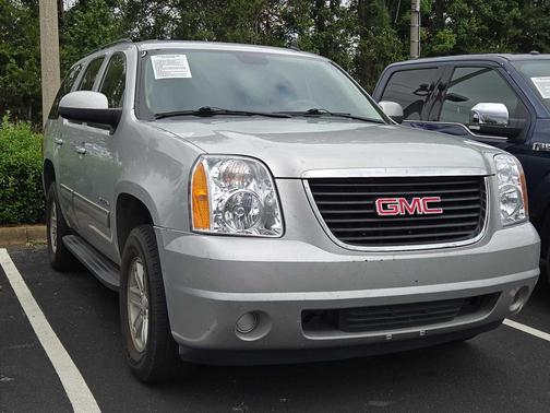 2011 GMC Yukon SLE