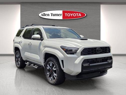 Wind Chill Pearl 2026 Toyota 4Runner TRD Sport Premium