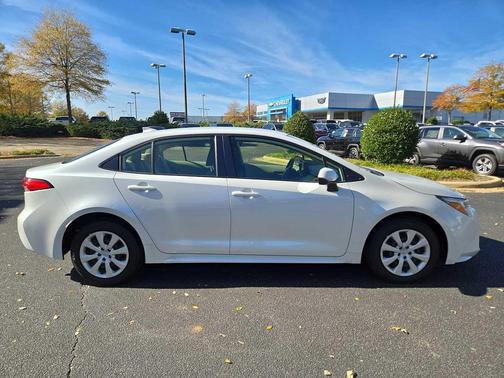 2023 Toyota Corolla Hybrid SE