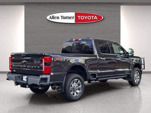 2024 Ford F-350 Lariat