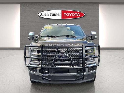 2024 Ford F-350 Lariat