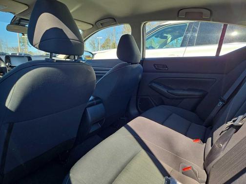 2024 Nissan Altima S FWD