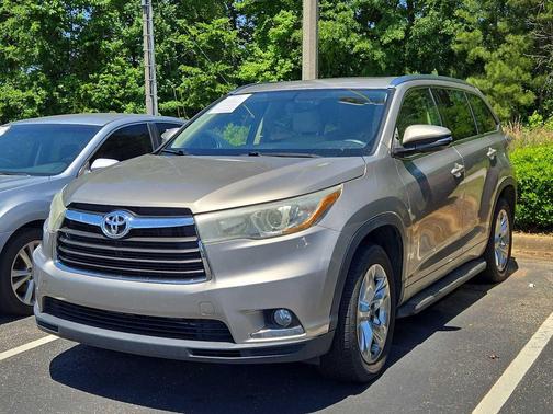 Creme Brulee Mica 2015 Toyota Highlander Limited