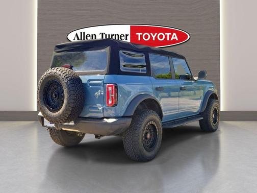 Area 51 2023 Ford Bronco Badlands