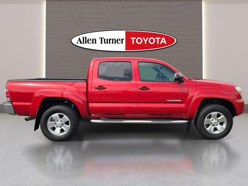 Barcelona Red Metallic 2012 Toyota Tacoma PreRunner