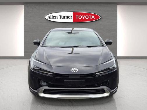 Midnight Black Metallic 2026 Toyota Prius Plug-In Hybrid SE