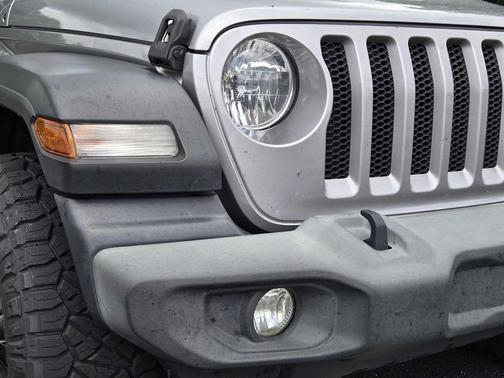 Billet Silver Metallic Clearcoat 2020 Jeep Wrangler Unlimited Sport