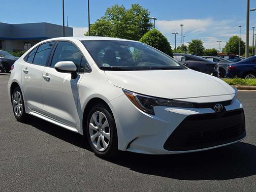 Ice Cap 2024 Toyota Corolla LE